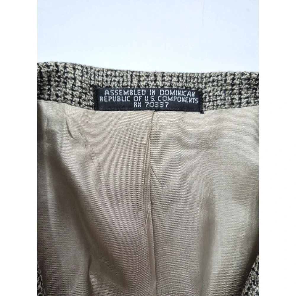 J Riggins Mens Wool Sports Coat 40R Taupe Plaid 3 Button Blazer P506